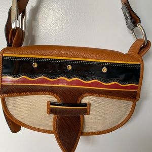 Unique Mario Hernandez bag